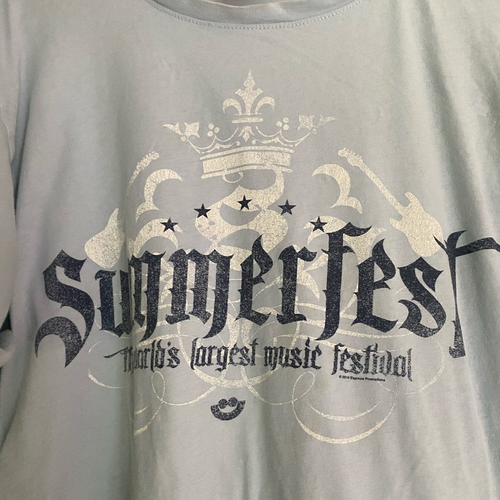 Pale blue SUMMERFEST tshirt
